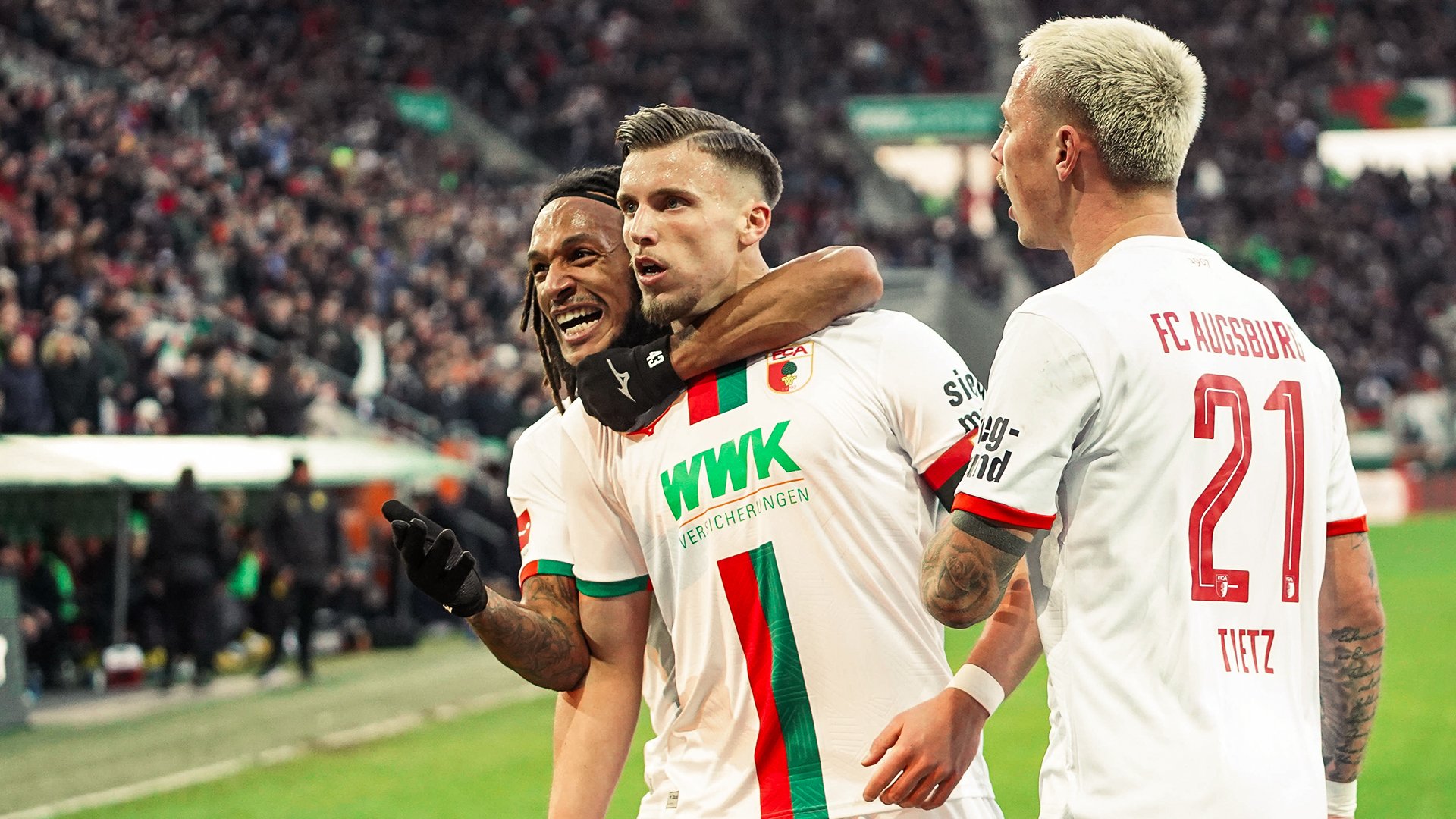 1-1 draw at home against Borussia Dortmund | FC Augsburg