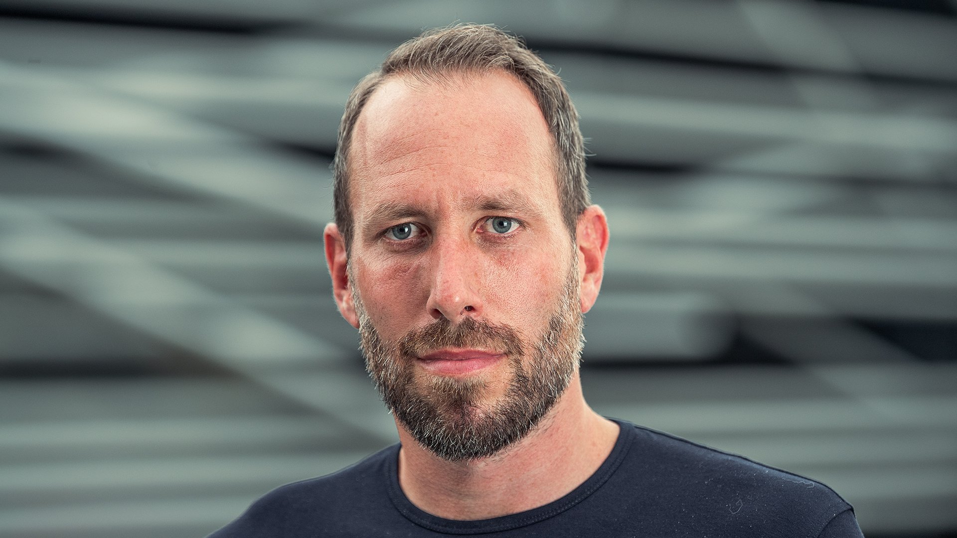 CEO Michael Ströll signs long-term contract | FC Augsburg
