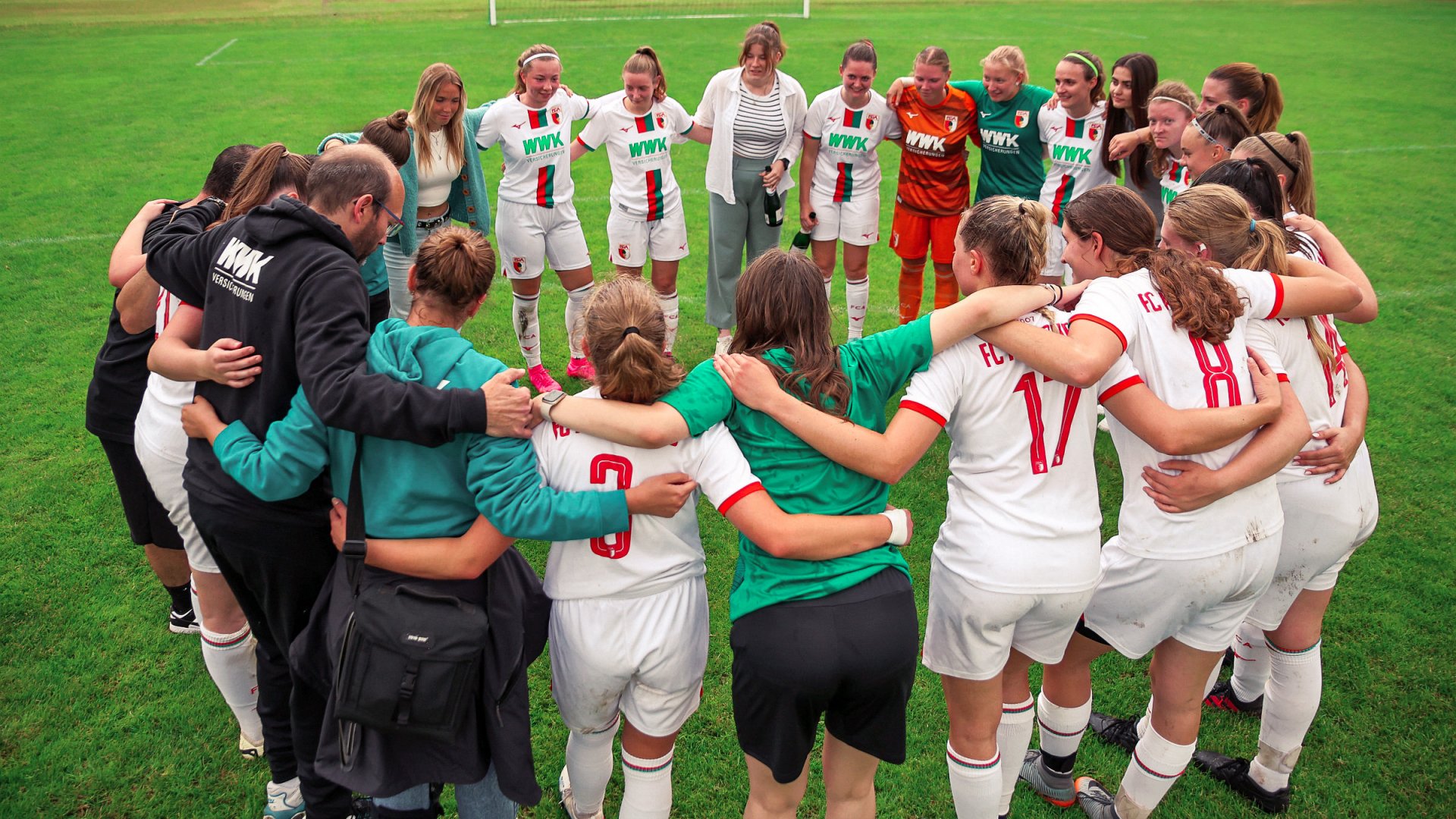 meisterinnen-vor-saisonfinale-e-m-dels-doppelt-gefordert-fc-augsburg