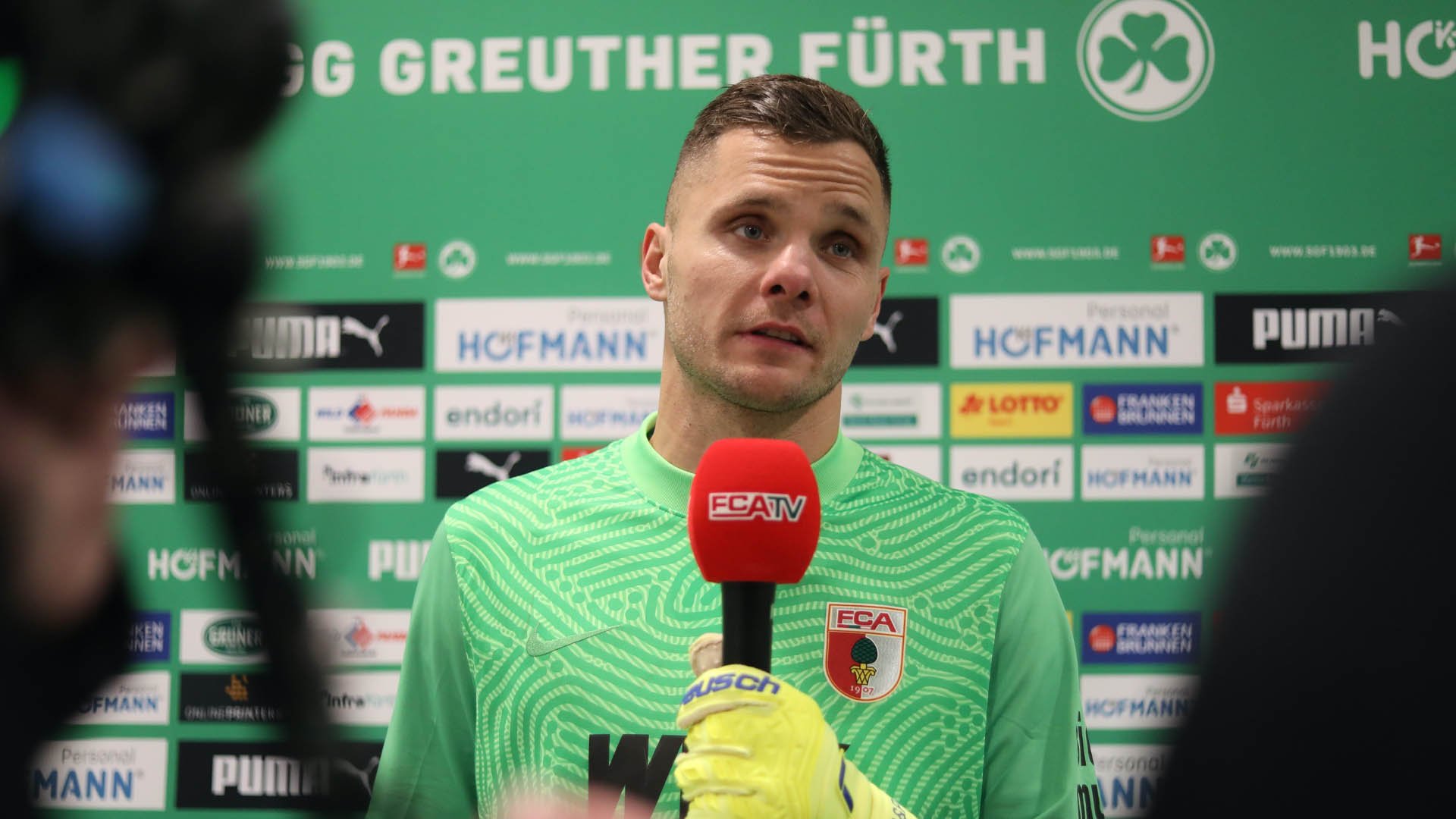 Interviews: Gikiewicz und Vargas nach Remis gegen Fürth | FC Augsburg     